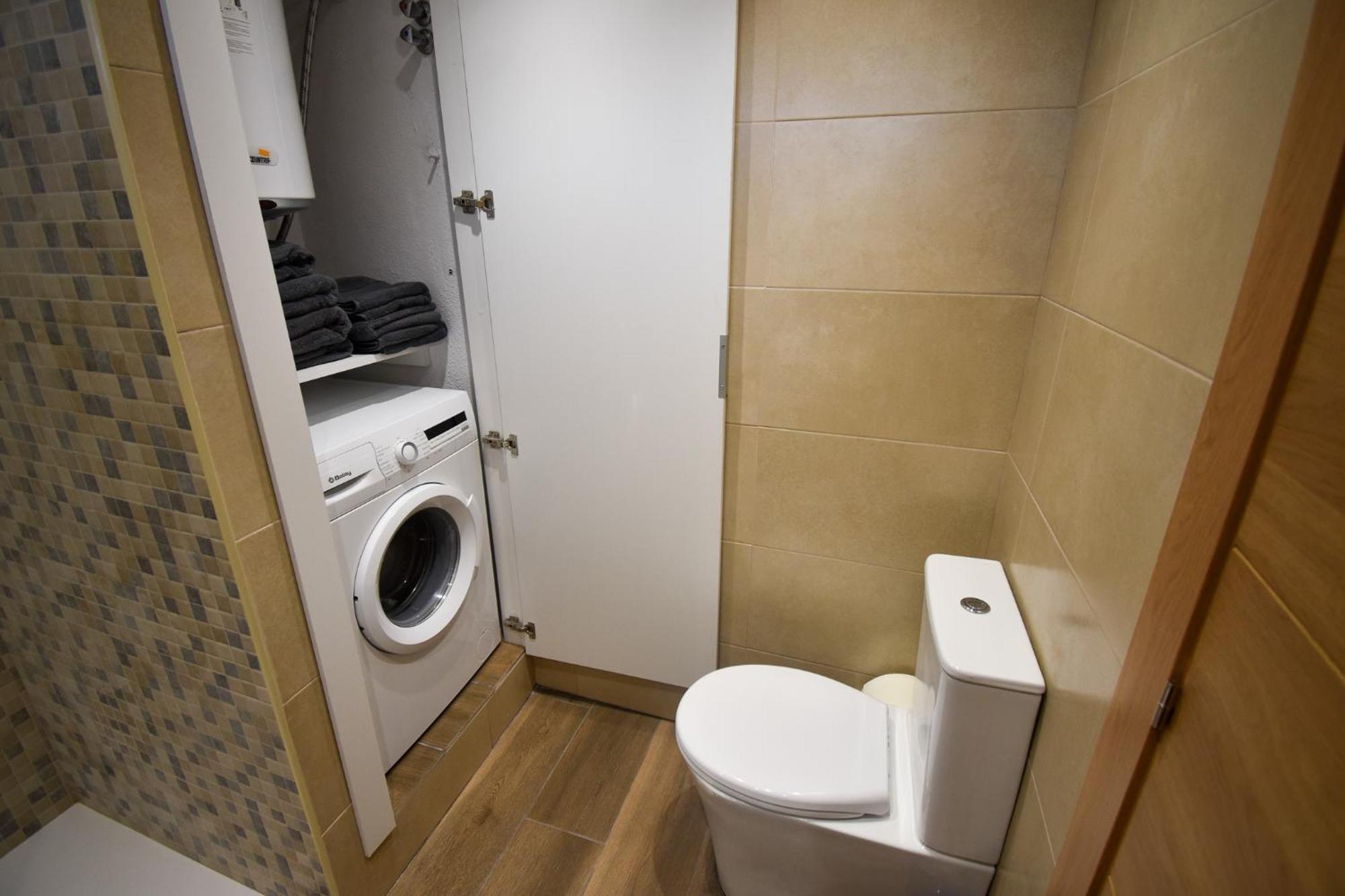 Lejlighed Urb Pueblo Del Parque, Luxury 2 Bedroom Apartment. Fantastic Location.